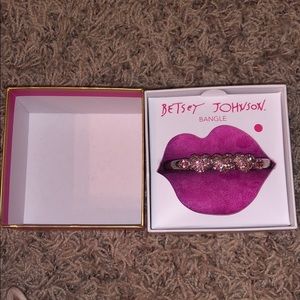 Betsey Johnson bangle bracelet